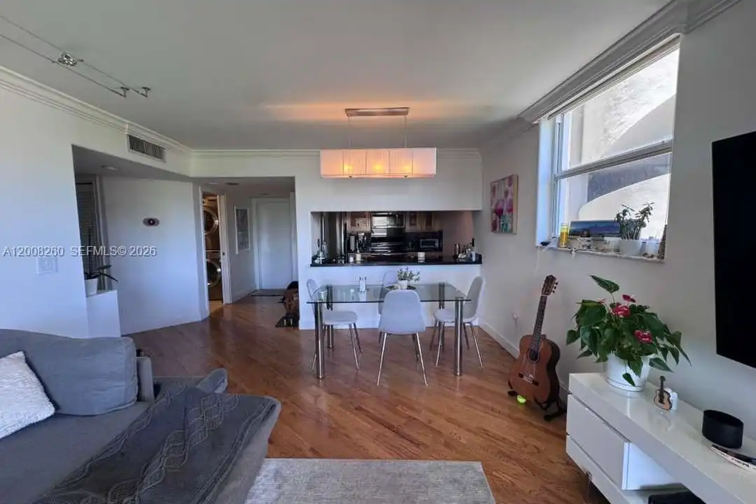 2400 SW 3rd Ave unit 601 - View 6