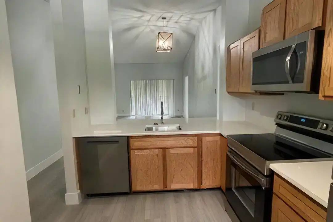 3350 Jaywood Terrace unit J221 - View 4