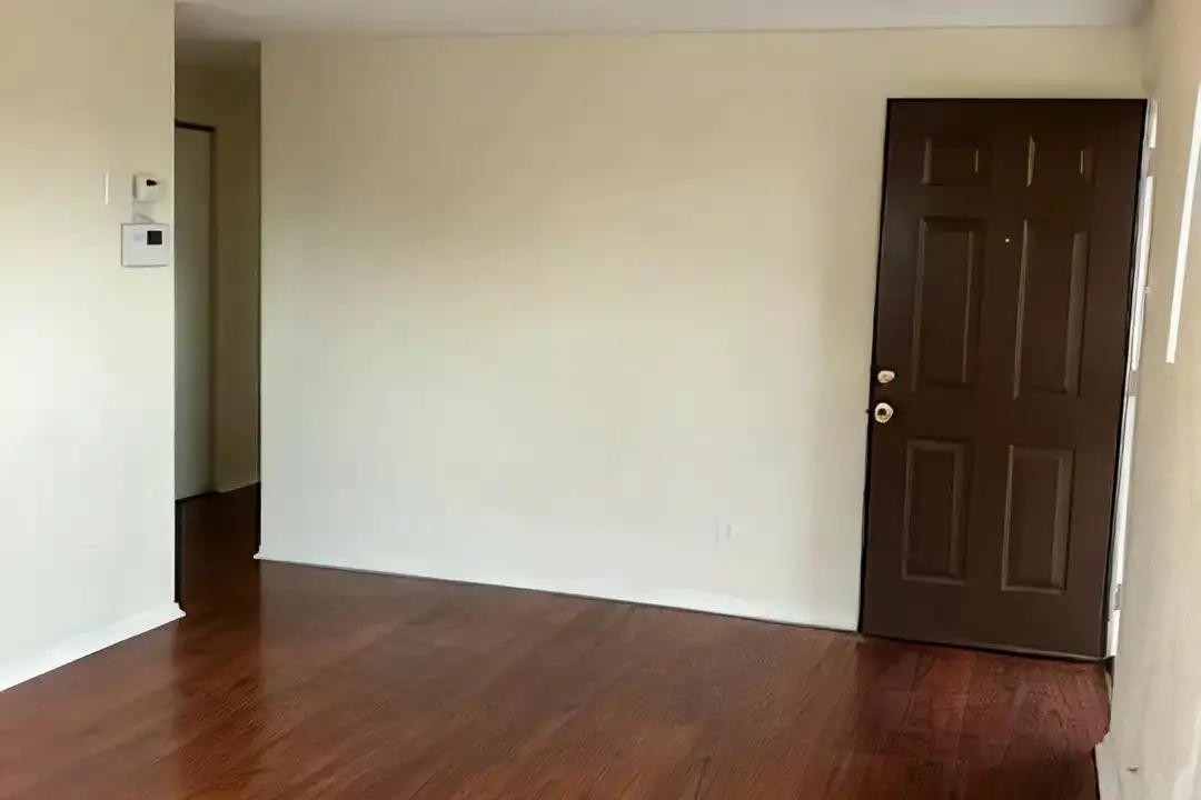 4806 Mescalero Rd NE - View 2