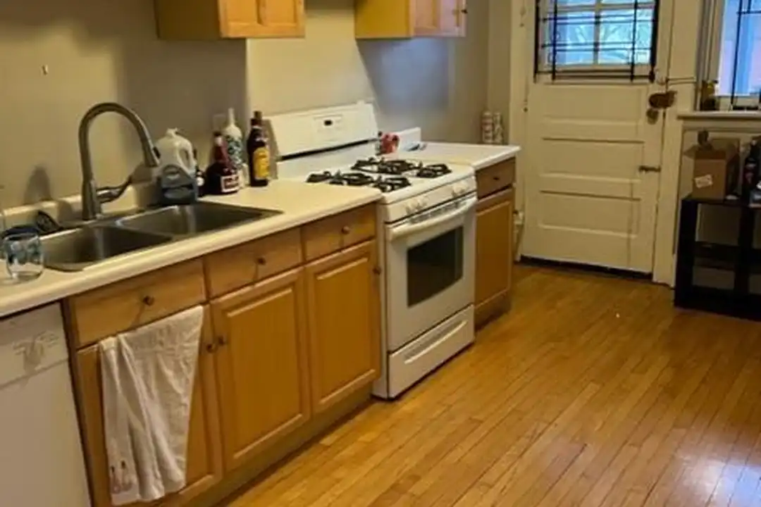 1406 W Warner Ave - View 6