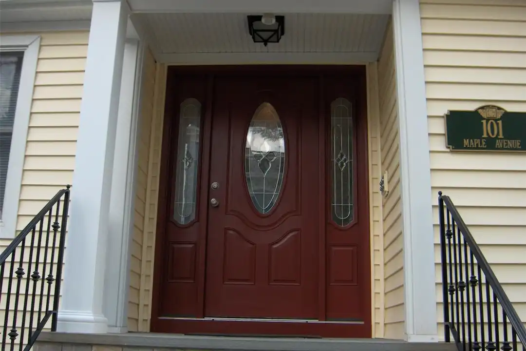 101 Maple Ave – photo 1 of 9