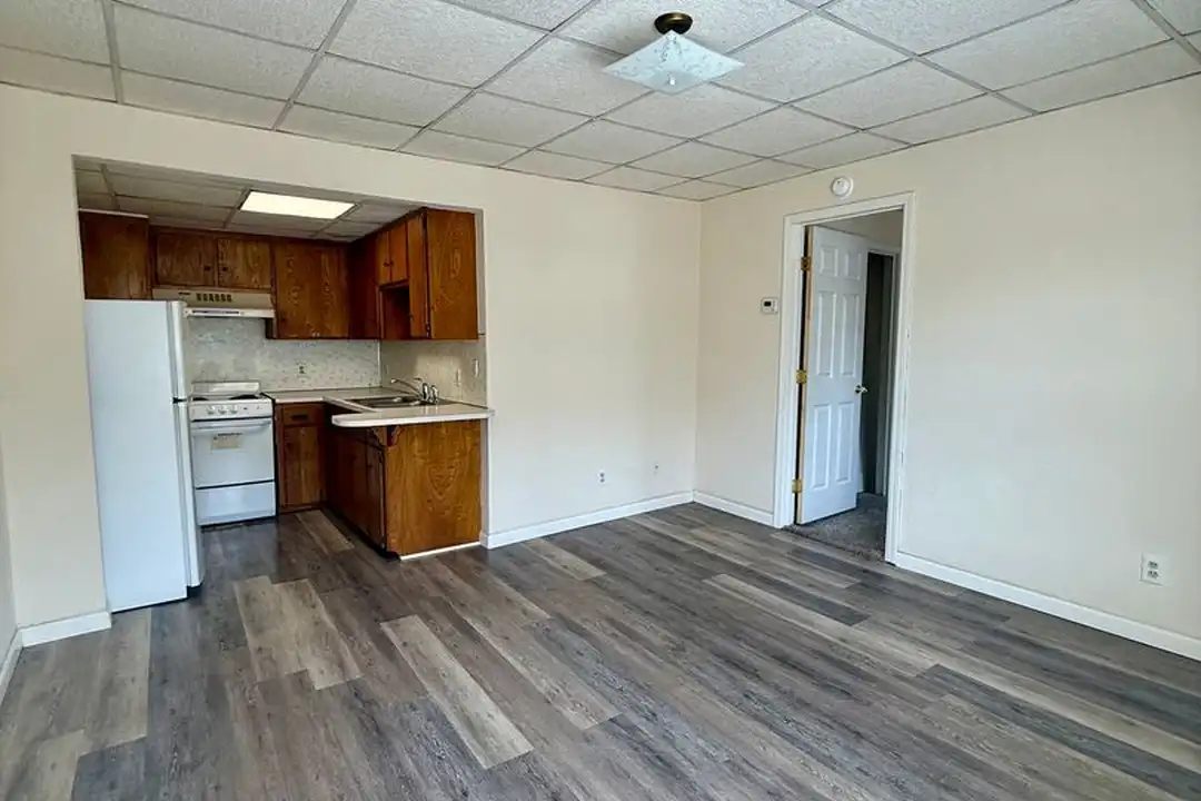 603 S Evans Ave unit 3 – photo 1 of 7