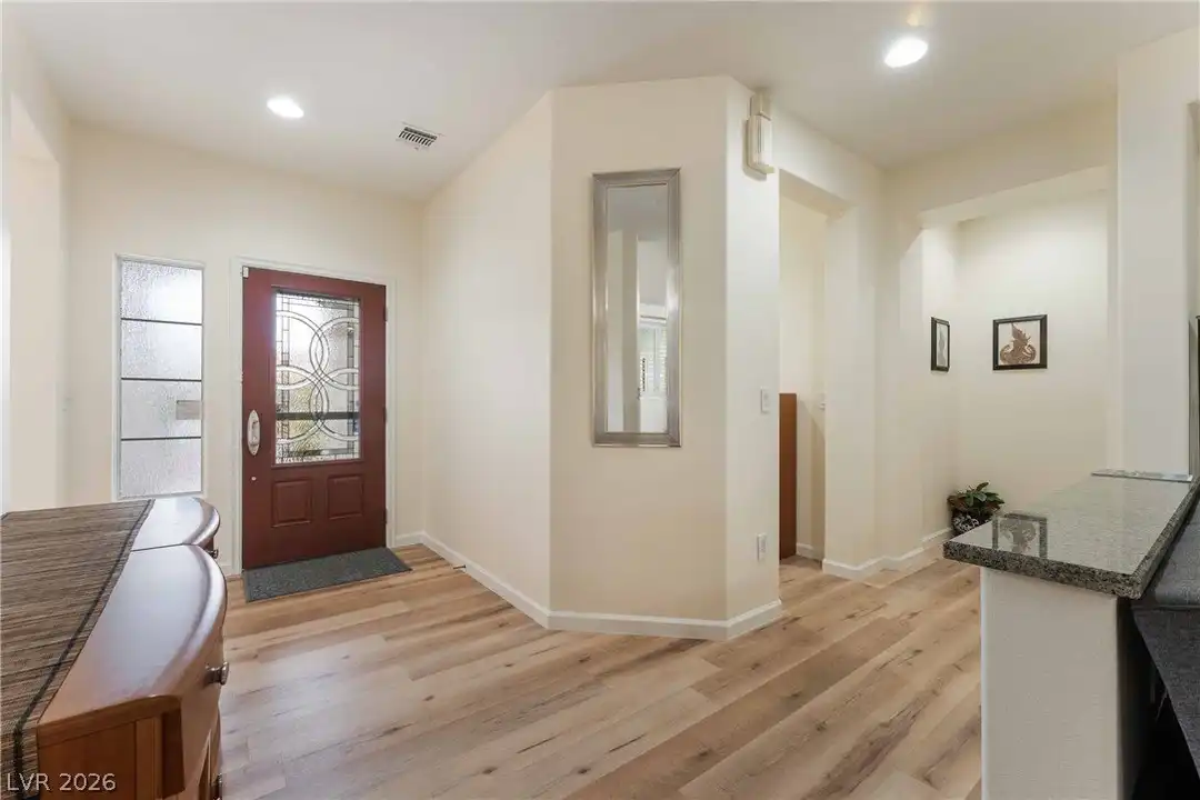 2565 Leighton Ave - View 6
