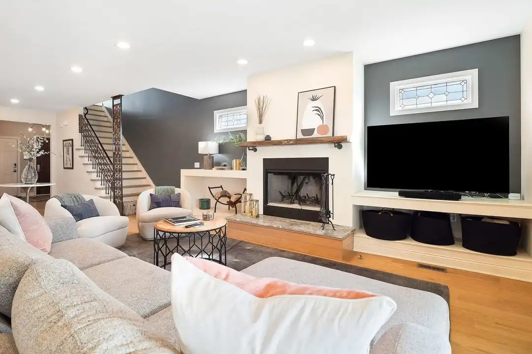 2254 W 11th St unit 1593906P – photo 1