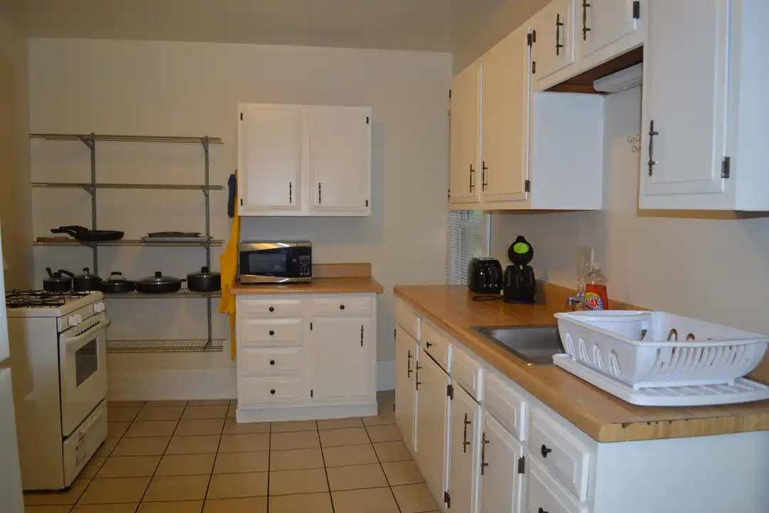 105 N Quarry St unit 107-2 – photo 1 of 14