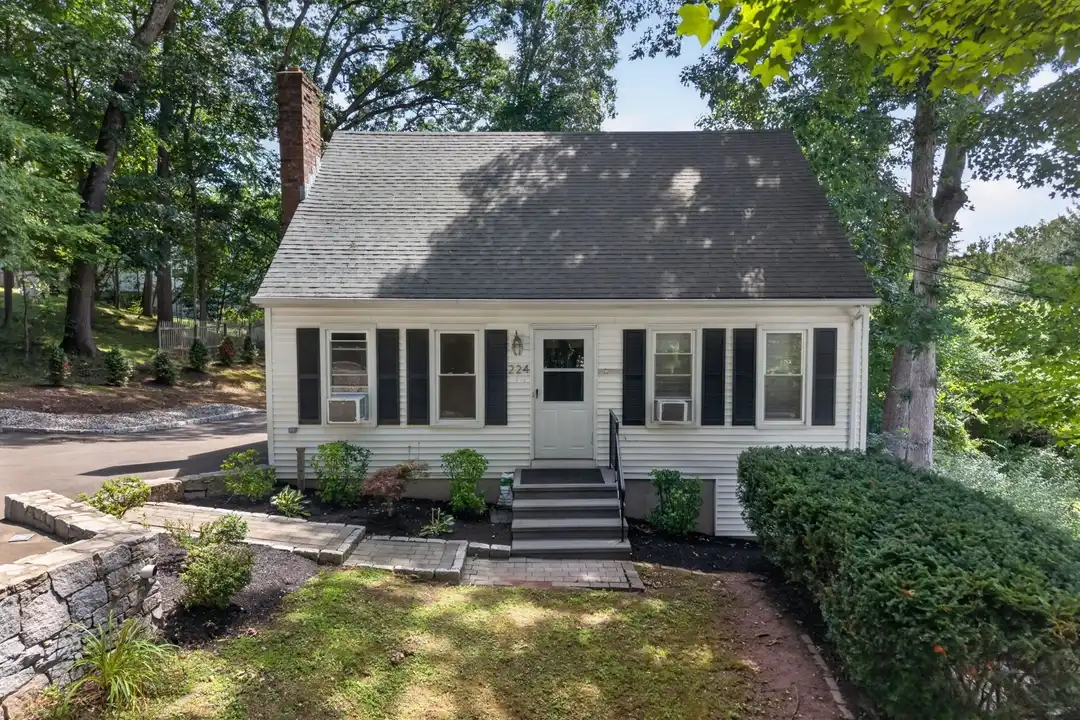 224 Anns Farm Rd – photo 1