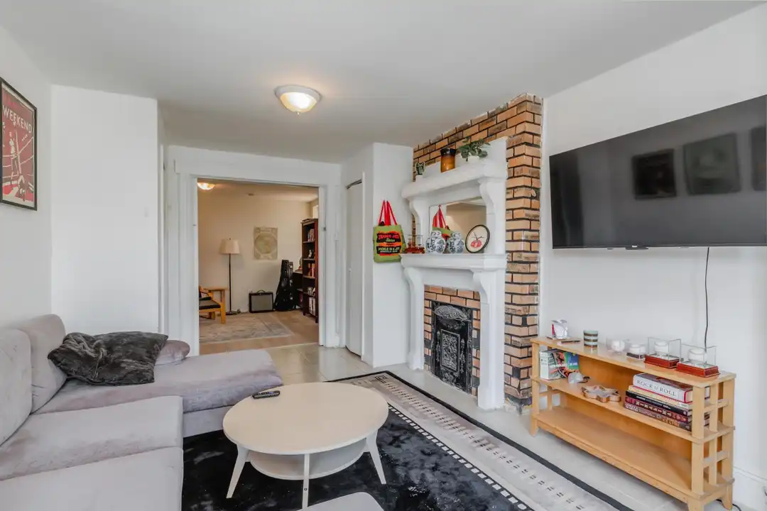 9 Concord St #2 - More