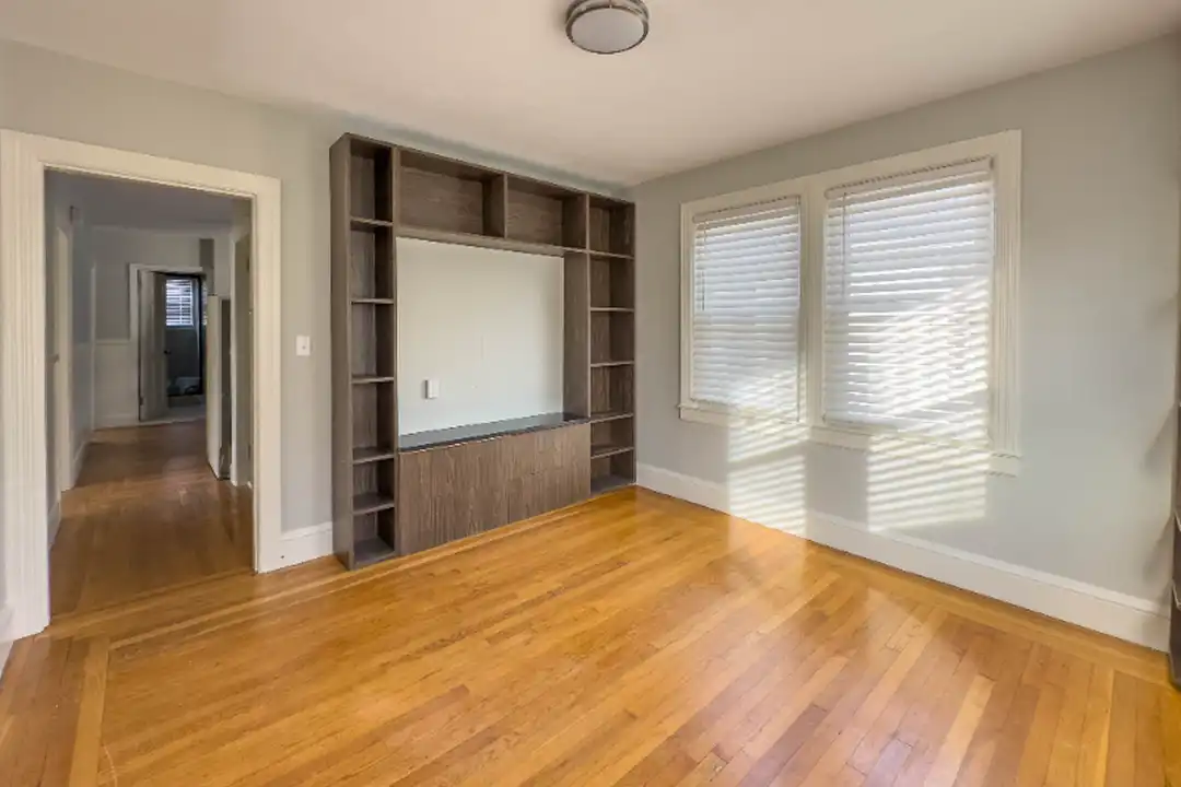 419 Maple Ave unit 1 - View 5