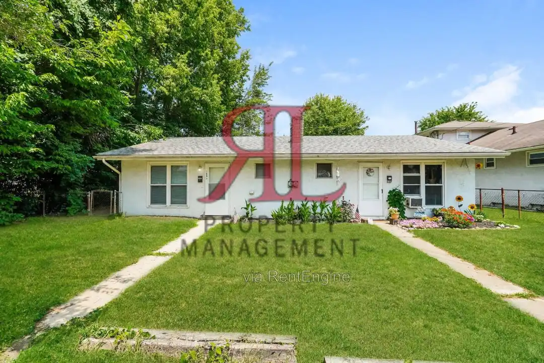 1662 Hillcrest Ave – photo 1 of 10