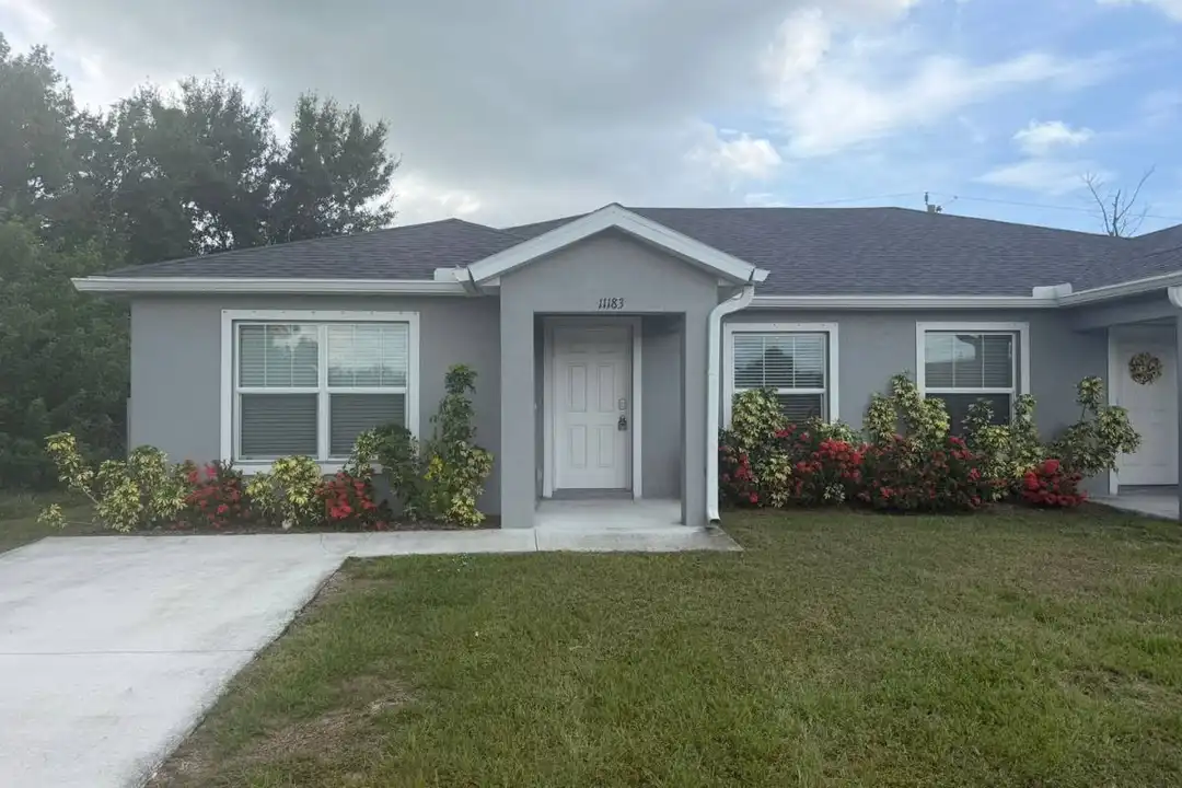 11183 Pendleton Ave – photo 1 of 10
