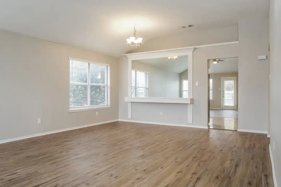 House in Fort Worth, Tarrant County - View 4
