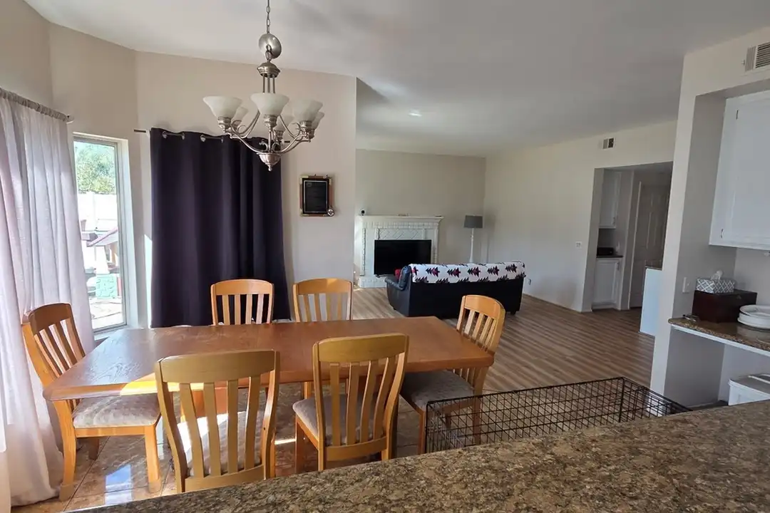 1500 Devonshire Dr - View 3
