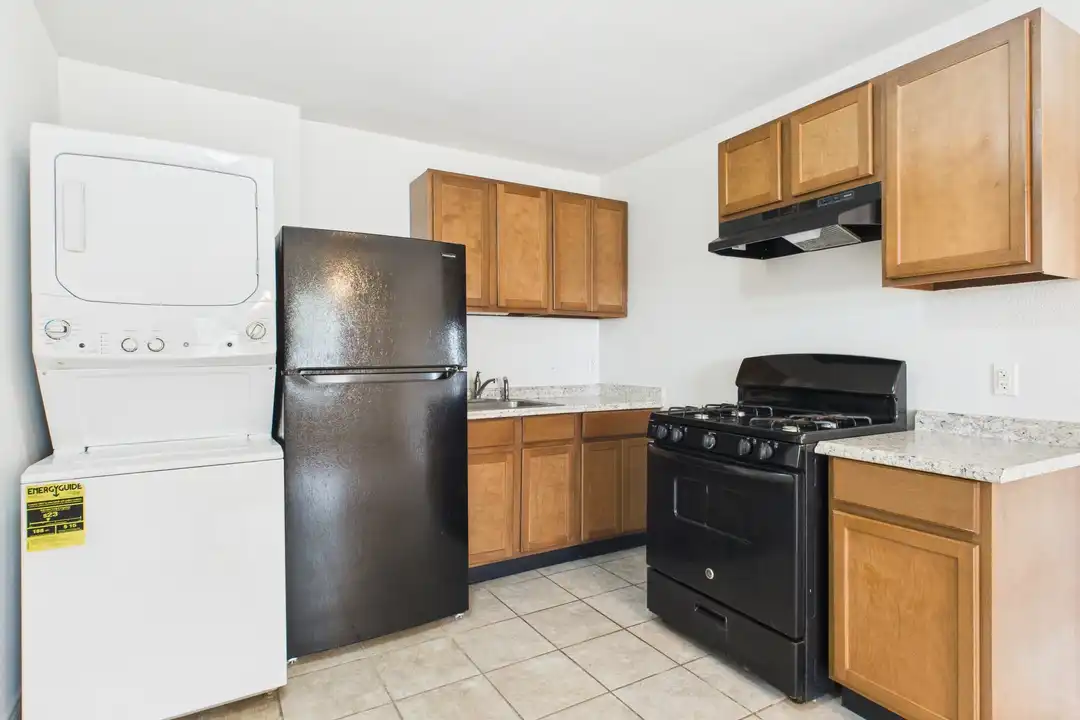 1902 Finfeather Rd – photo 1