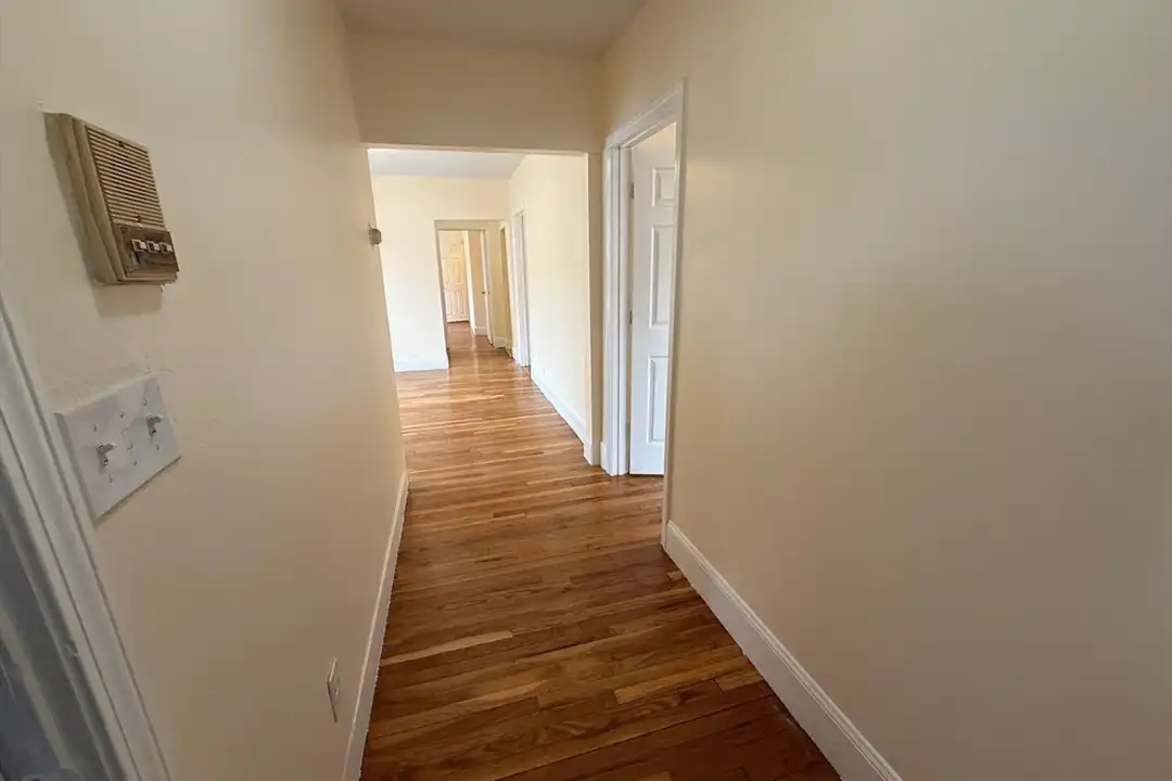 11 Dalrymple St unit 3 - View 2