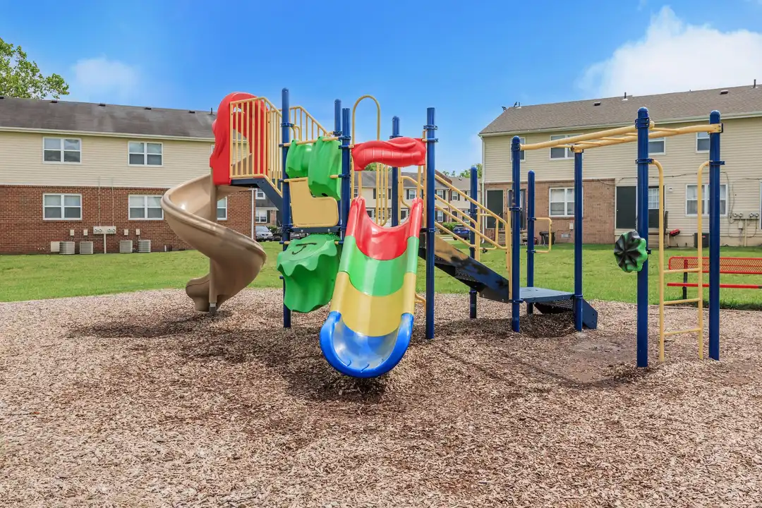 3218 Green Lakes Dr unit 102 - View 5