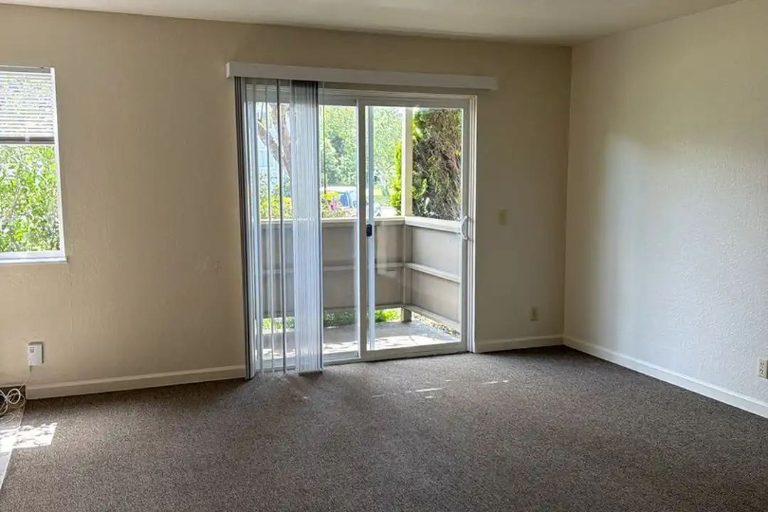 2270 Heather Ln unit B - View 4
