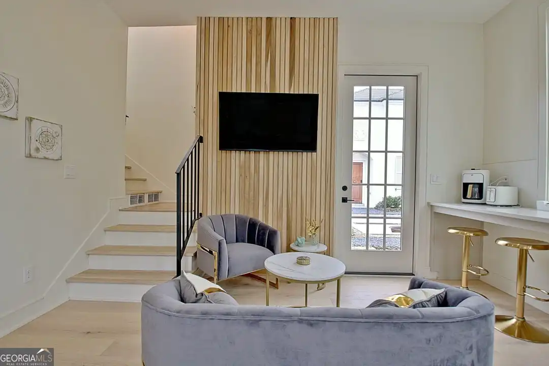 180 High St - View 5