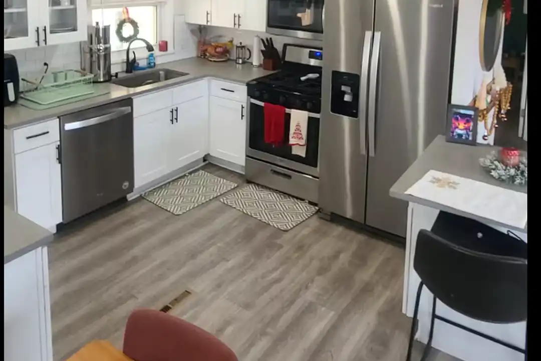 2726 W Park Pl - View 3