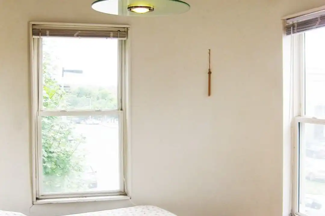 227 Heath St unit 3 – photo 1 of 6