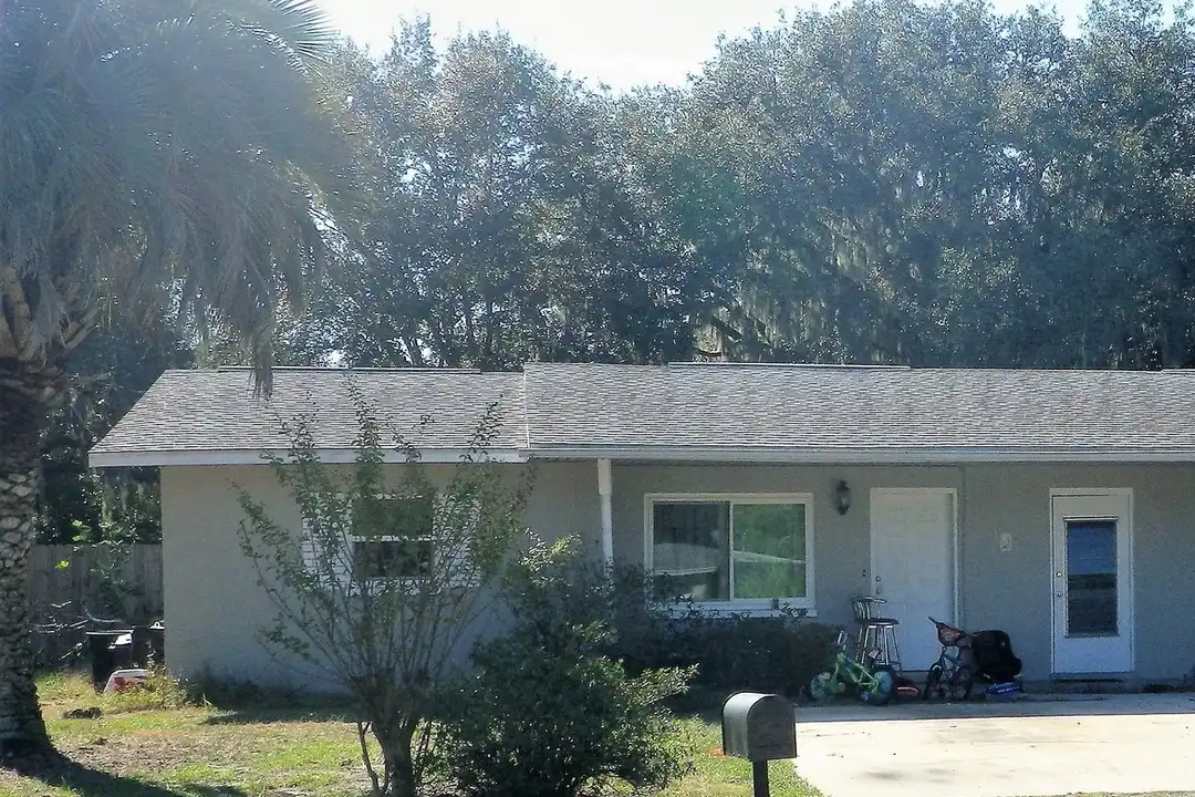 136 S Belleview Way – photo 1 of 9