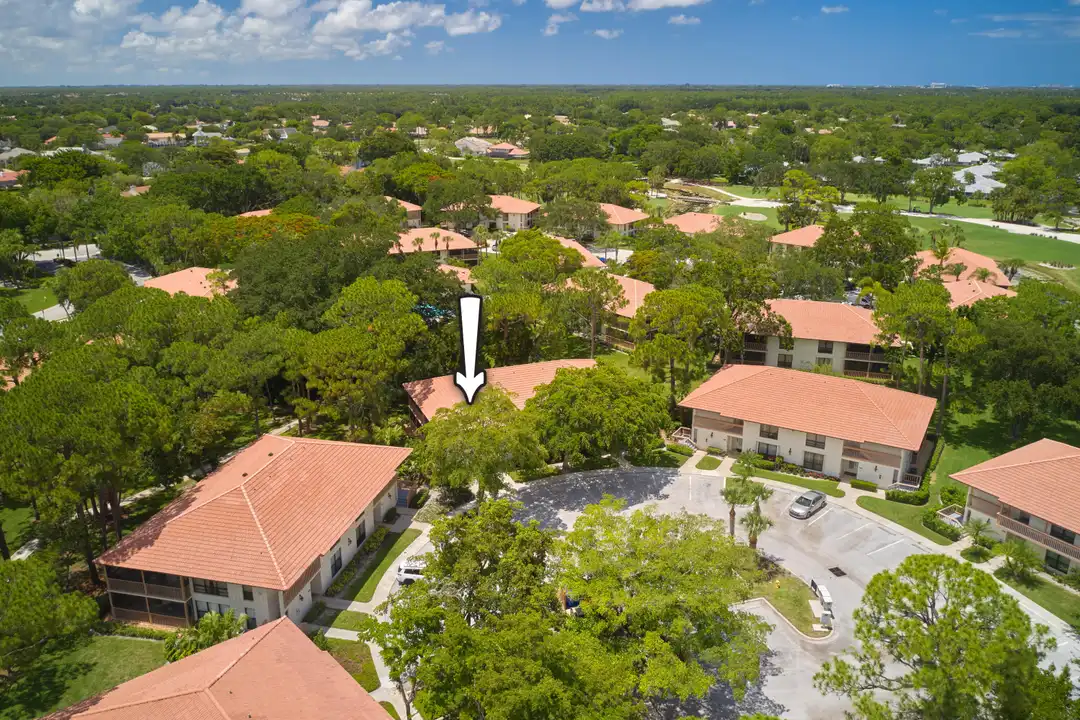 563 Brackenwood Pl - View 3
