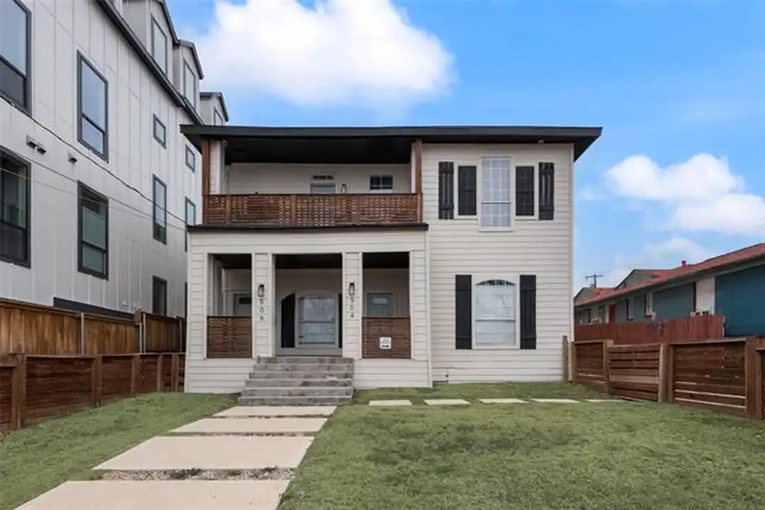 506 N Lancaster Ave unit 506A - View 2