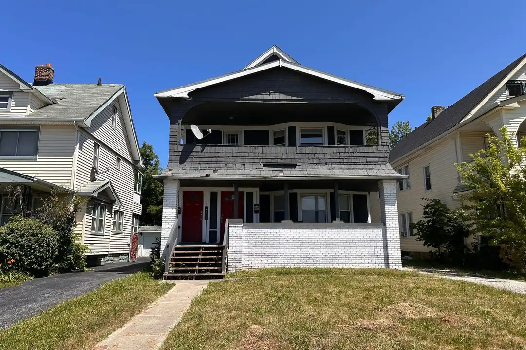 3341 E 119th St unit Unit 1 – photo 1