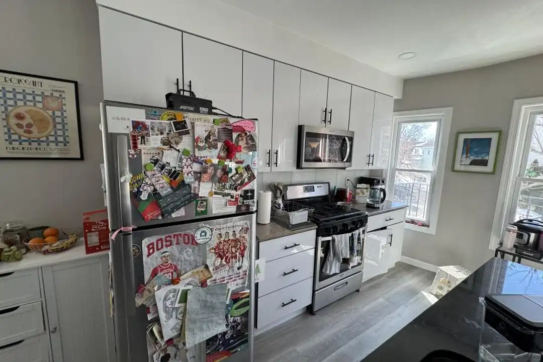 66 Quint Ave - More
