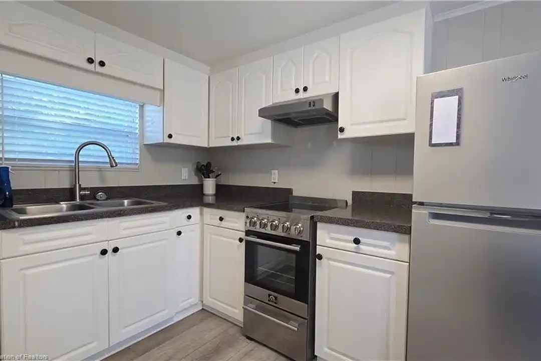 Apartment in Lake Placid - View 4