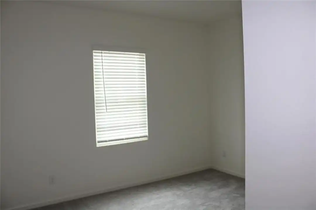1665 Hossler Trl - View 5