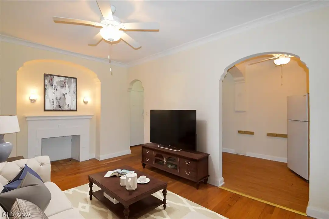 2830 E 130th St unit 8R – pohled 2