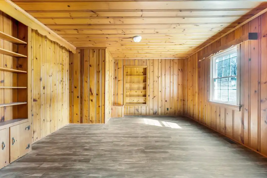 228 Newcomb Dr - View 6