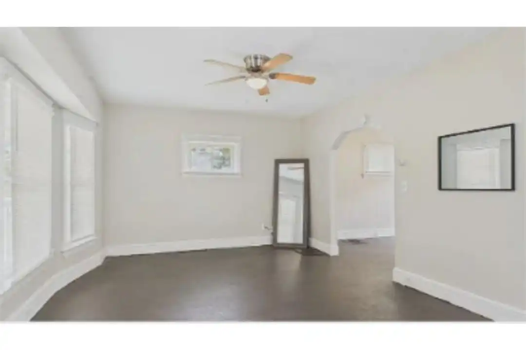 14501 Jenne Ave – photo 1
