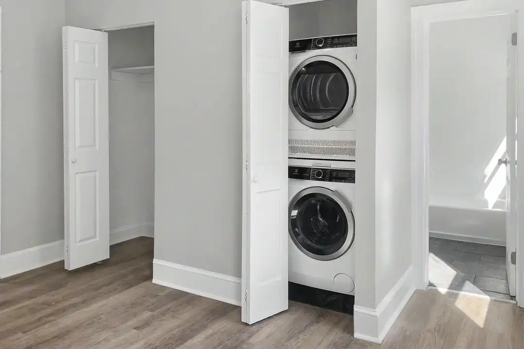 Apartment in West Chester - More