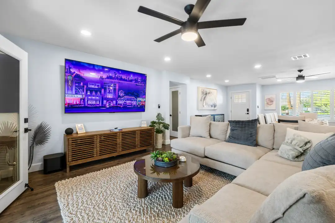 8259 E Mulberry Ln - View 3