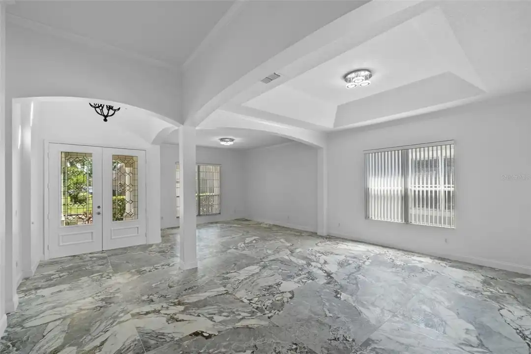 House in Windermere - More