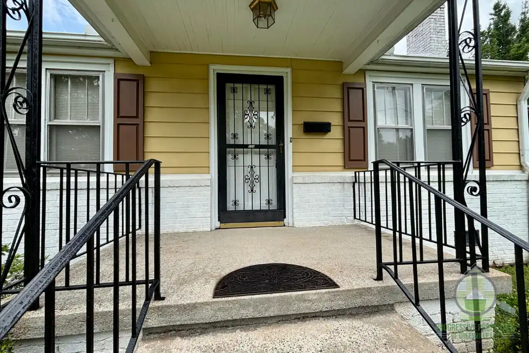 106 Princeton Ave - View 2