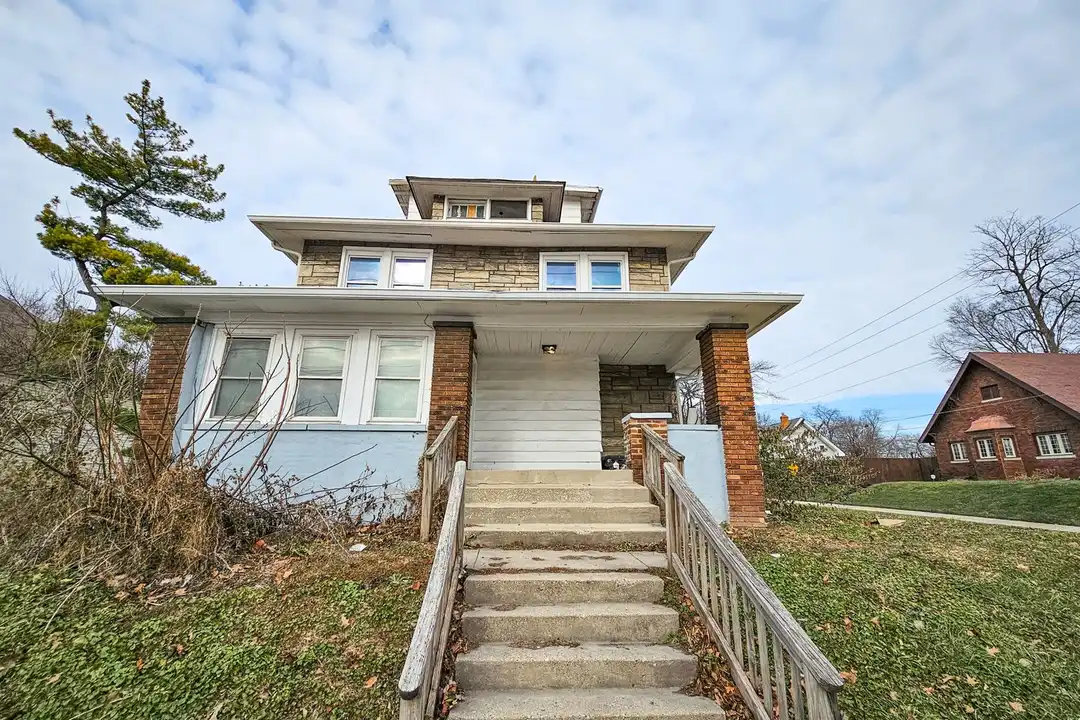 4831 E Washington St unit Unit 4 – pohled 2