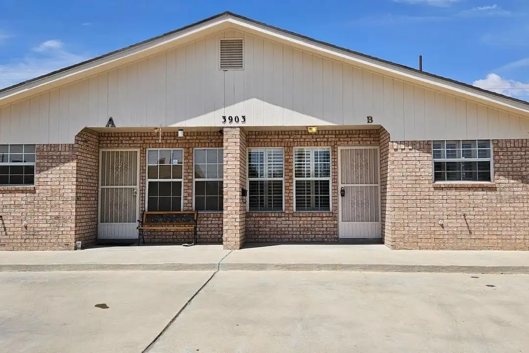 3903 Van Buren Ave #B – photo 1