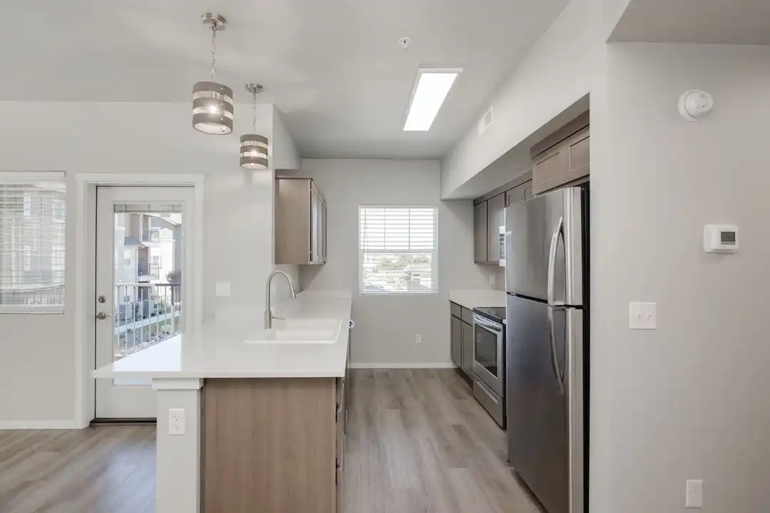 16344 N Franklin Blvd unit C303 - View 4