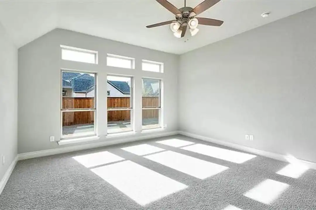 333 Cowling Dr - View 4