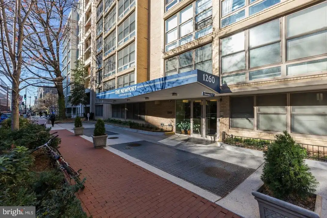 1260 21st St NW #410 - View 2