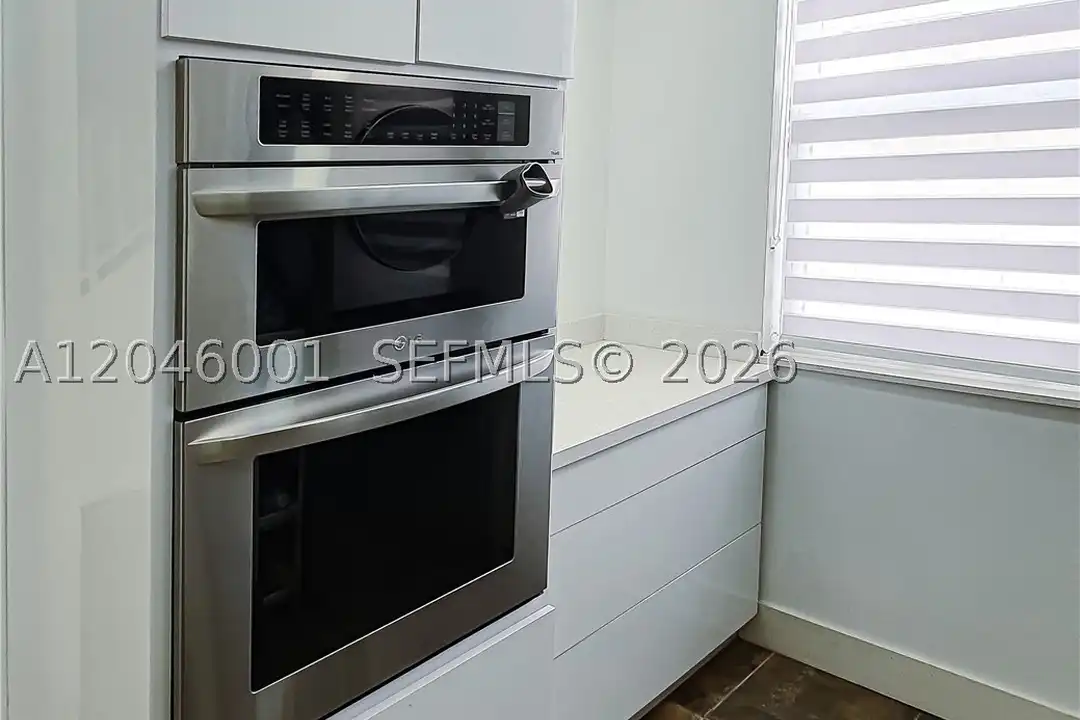 1655 NE 115th St unit 28B - View 5