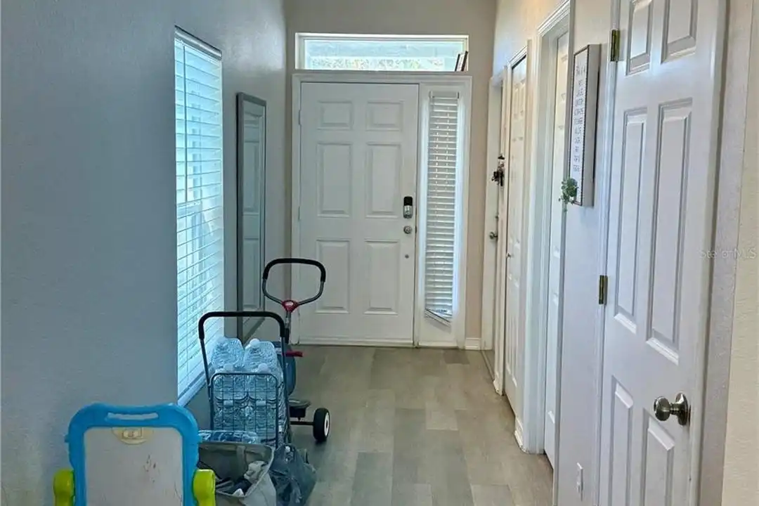 Apartment in Largo - View 3