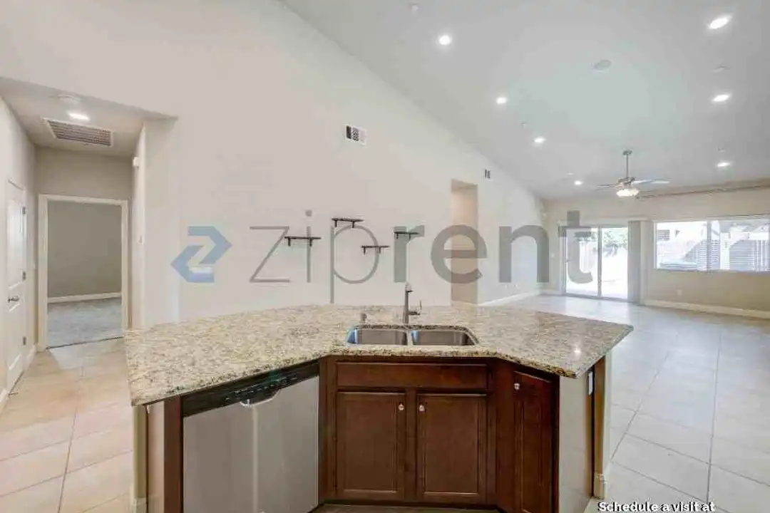 4780 Barclay Way - More
