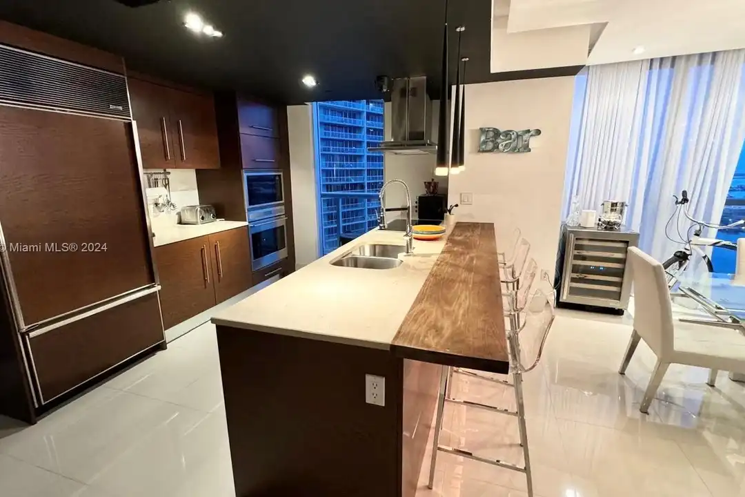 495 Brickell Ave #4902 - More
