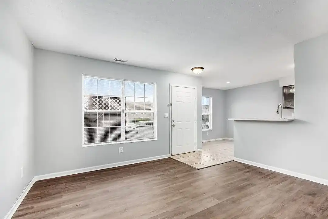 Edgemont Village – photo 1