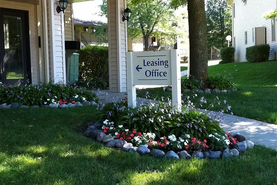 Orchard Springs Apartments – photo 1 of 3