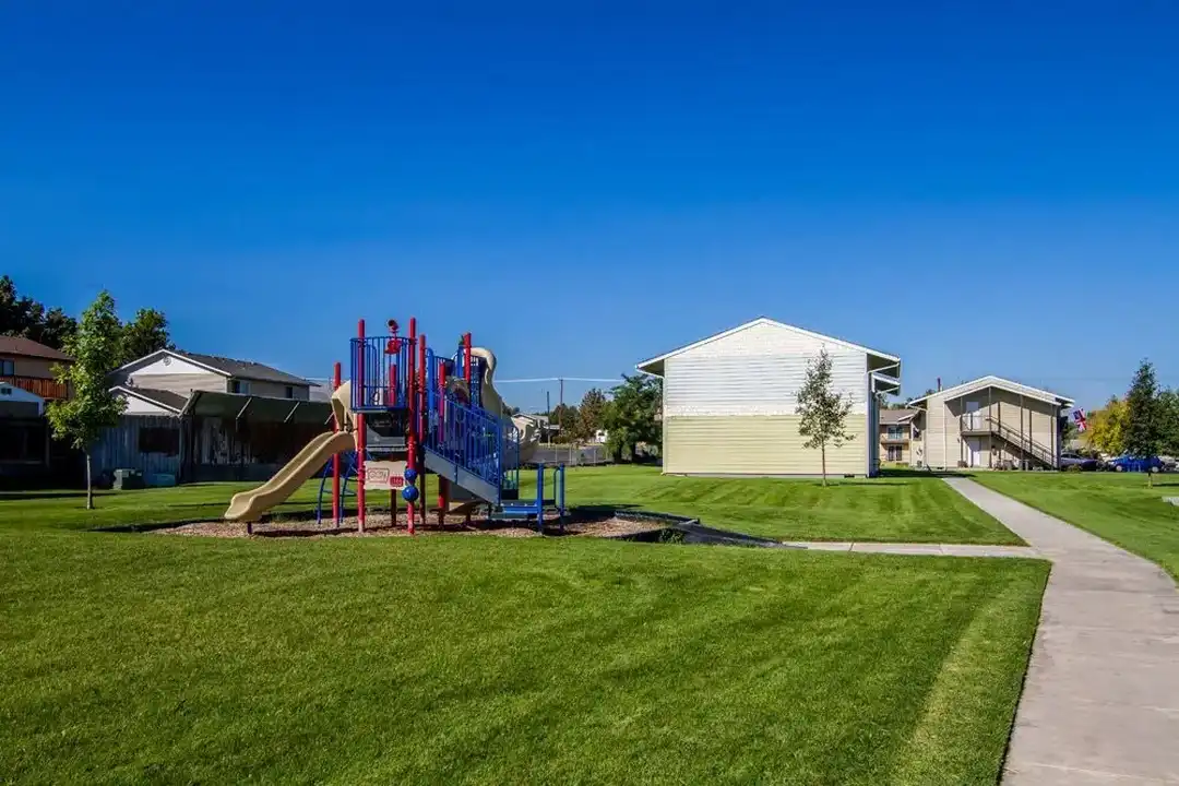 Apartment in Hermiston - More