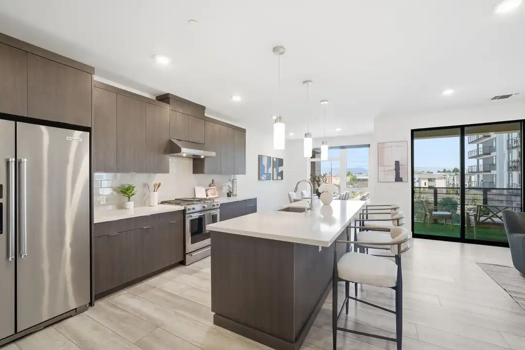 3578 Rambla Pl unit 303 - View 4